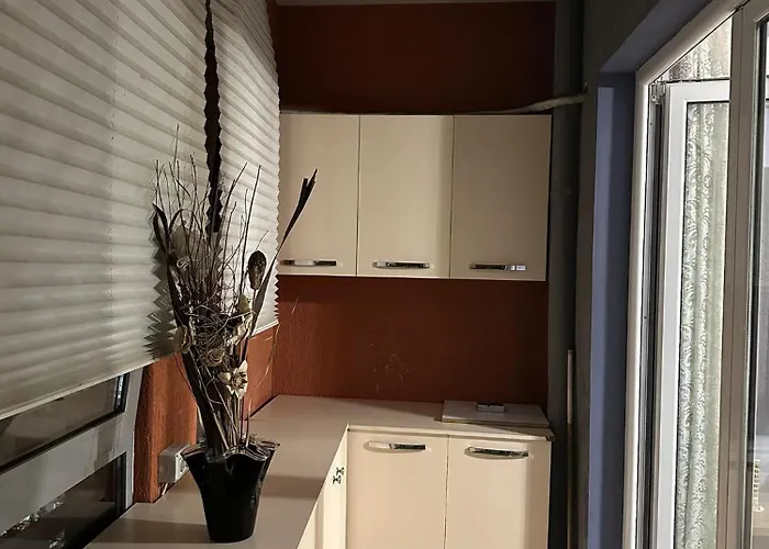 Apartment Modern 2br With Living And Private Garage Kashar